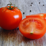 Os incríveis benefícios do Tomate para a saúde: conheça as razões para incluí-lo na sua dieta